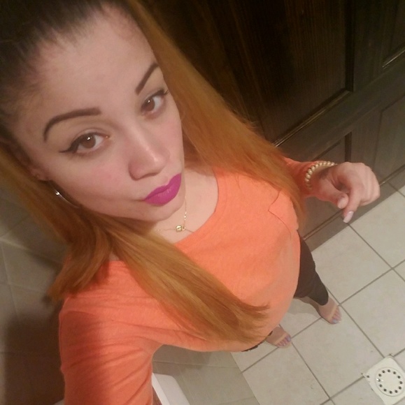 Profile Photo of Jacqueline Deluca (@poshjae22) on Poshmark