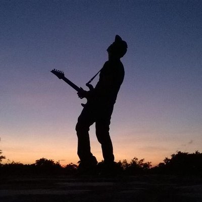 Profile Picture of Benjamin Alvarado (@BenSk8Tennyson) on Twitter