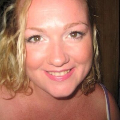 Profile Picture of Jo Conway (@tweettwittwoo80) on Twitter