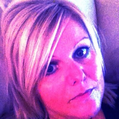 Profile Picture of Lynette Jones (@lynettejones65) on Twitter