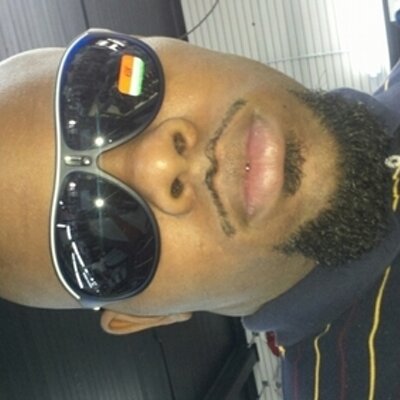 Profile Picture of Robert McCray (@McCrayRobert28) on Twitter