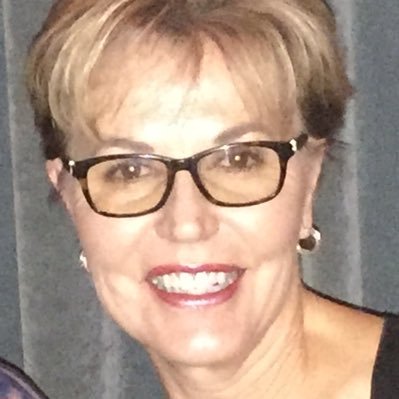 Profile Picture of Rene Riddle (@ReneRiddle14) on Twitter