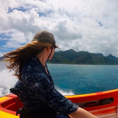 Profile Picture of Natalie Sinclair 🌊 (@natcatsin) on Twitter