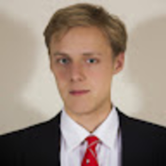 Profile Picture of Oliver Baverstam (@oliverbaverstam) on Poshmark