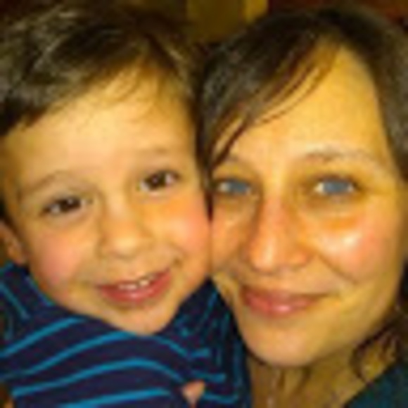 Profile Picture of Heather Duncan (@hawduncan) on Poshmark