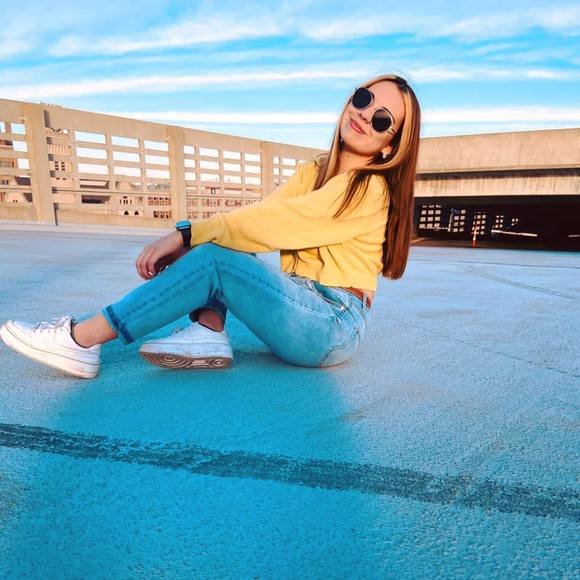 Profile Picture of Tatiana Towry (@tatiana_towry) on Poshmark