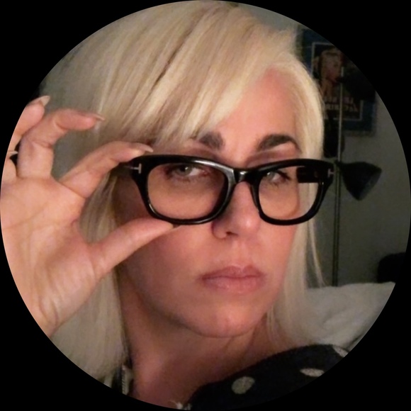 Profile Picture of Tera Cederquist (@tera_dactyll) on Poshmark