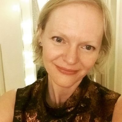 Profile Picture of Laura Kennedy (@Lozzer71) on Twitter
