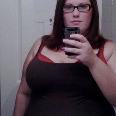 Profile Photo of Melissa heck (@midnight_love_1) on Twitter