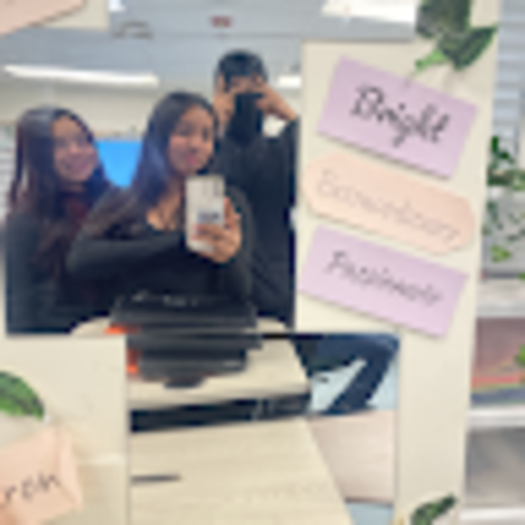 Profile Picture of Alisson Arevalo (@alisson_arevalo) on Poshmark