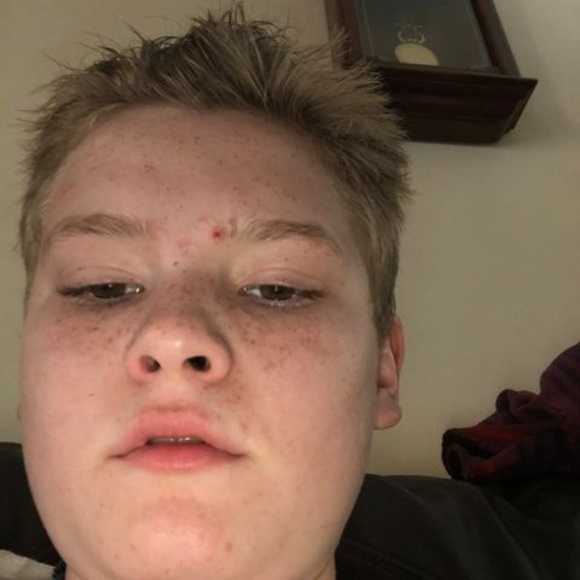 Profile Picture of Braden Compton (@bradencompton) on Poshmark