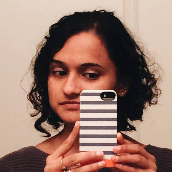 Profile Picture of Preethi Narayan (@preethi_fb) on Poshmark