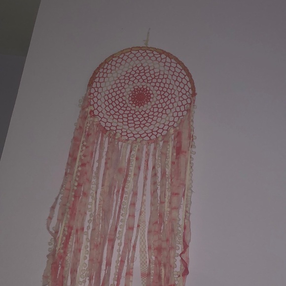 Profile Picture of Alesha Espinet (@aleshaesp08) on Poshmark