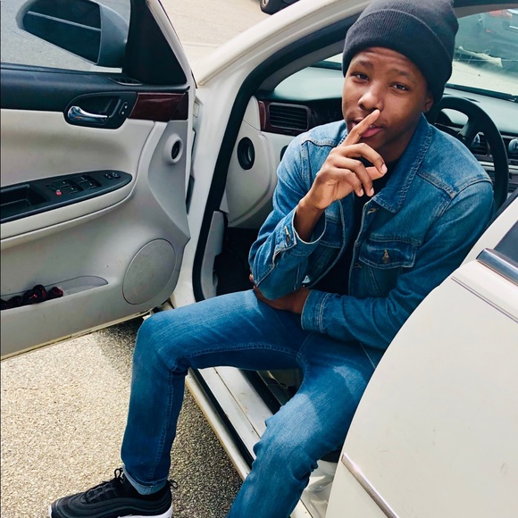 Profile Picture of Travis Terrell jr (@ttj15xx) on Poshmark