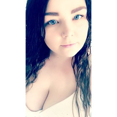 Profile Picture of Jami Quinn (@jamiquinn23) on Twitter