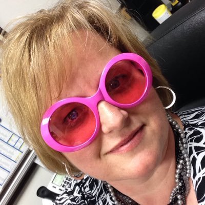 Profile Picture of Lori Westhoff (@LoriWesthoff) on Twitter