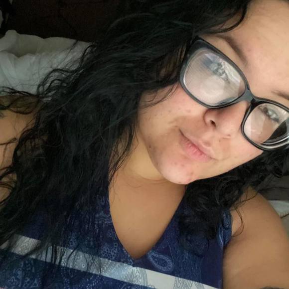 Profile Picture of Christina Nagy (@miniukgirl) on Poshmark