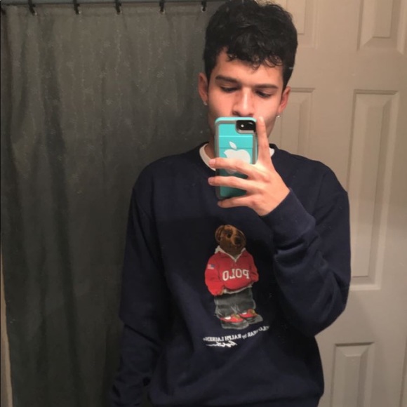Profile Picture of Benjamin Cardenas (@glojamin) on Poshmark