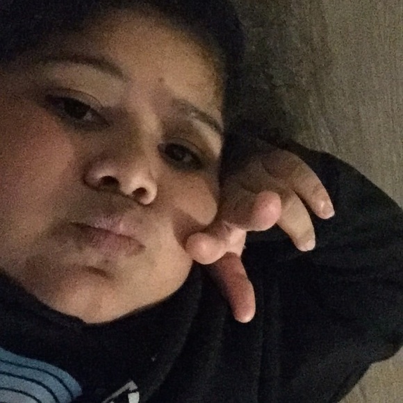 Profile Picture of Iris Cornejo (@irispalacios) on Poshmark