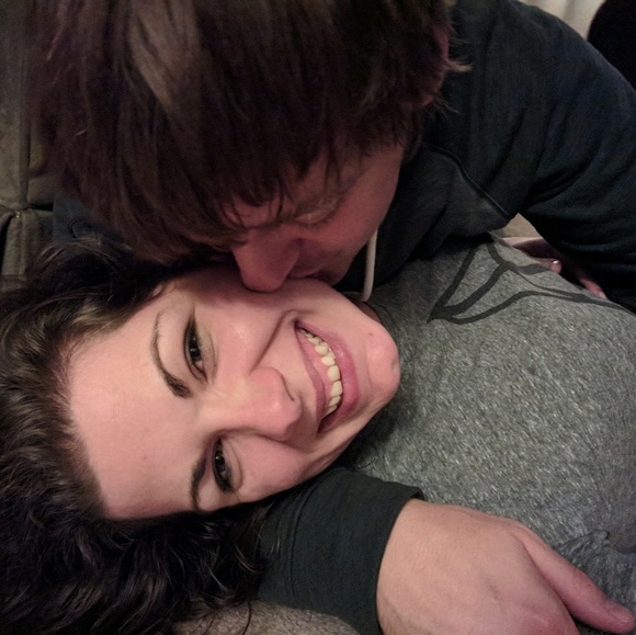 Profile Picture of Liz Wright (@wrightem) on Poshmark