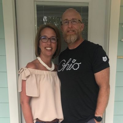 Profile Picture of Kim Trout (@momto3mkt) on Twitter