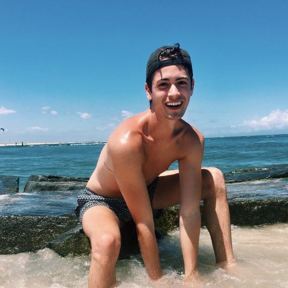 Profile Picture of Nick Gugerty (@ngugerty) on Poshmark