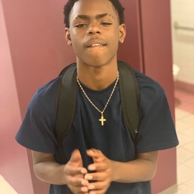 Profile Picture of Luh James (@james18410300) on Twitter