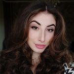 Profile Picture of 𝐃𝐢𝐚𝐧𝐚 𝐎𝐠𝐚𝐧𝐲𝐚𝐧 🇦🇲🇺🇦 (@__oganyan) on Instagram