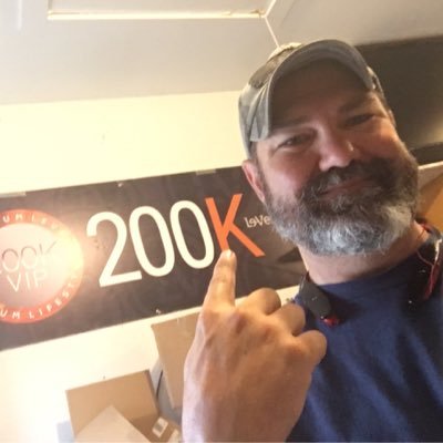 Profile Picture of Brent Barker (@Brent424) on Twitter