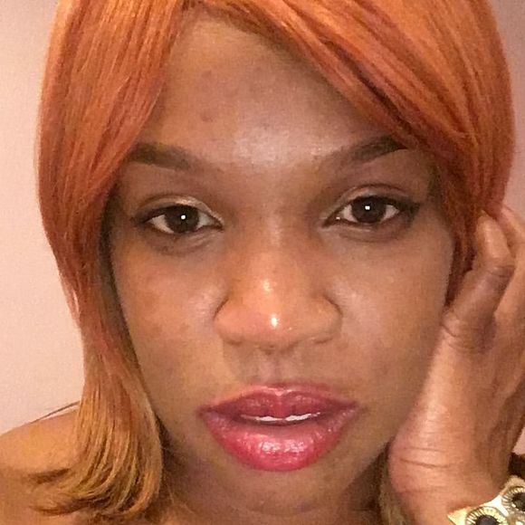 Profile Picture of Crissy Martini (@crissymartini) on Poshmark