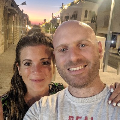 Profile Picture of Davidezra (@chillyourface) on Twitter