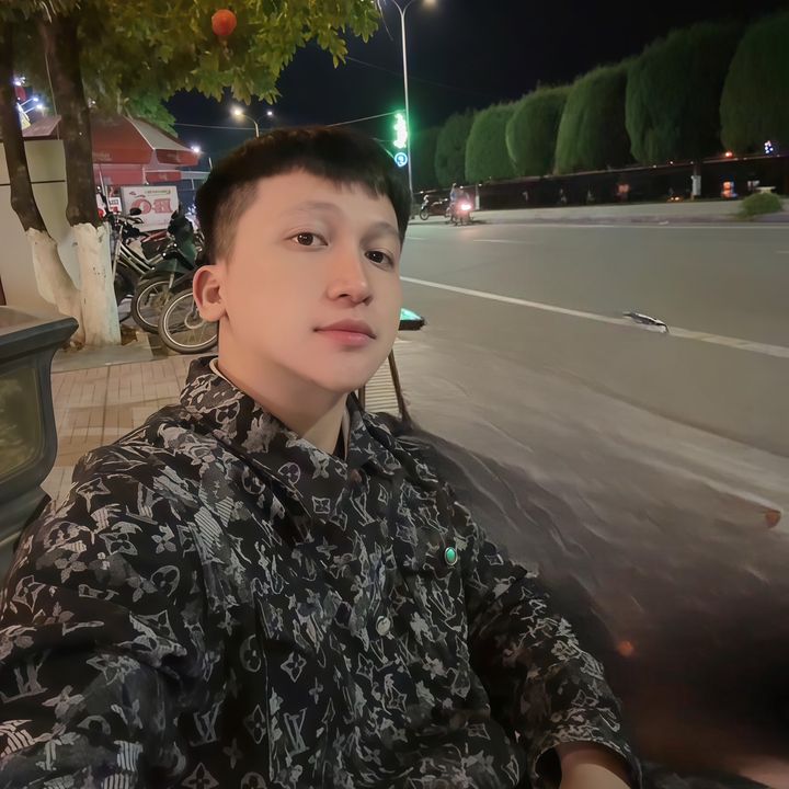 Profile Picture of Ducvinh shop thoi trang (@braver5021) on Tiktok