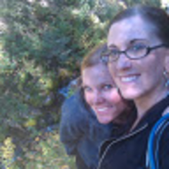 Profile Picture of Brooke Pavich (@brookepavich) on Poshmark