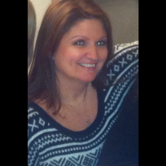 Profile Picture of Tina Tascione (@ttascione) on Poshmark