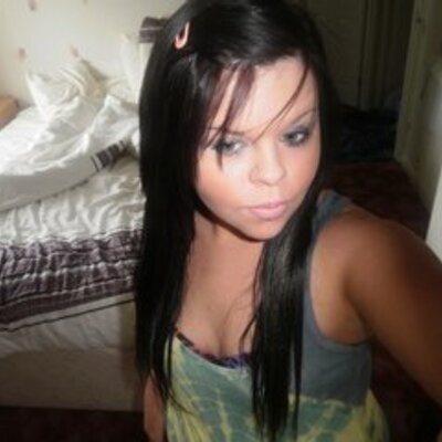 Profile Picture of Kim Pearman (@babii_kimz) on Twitter
