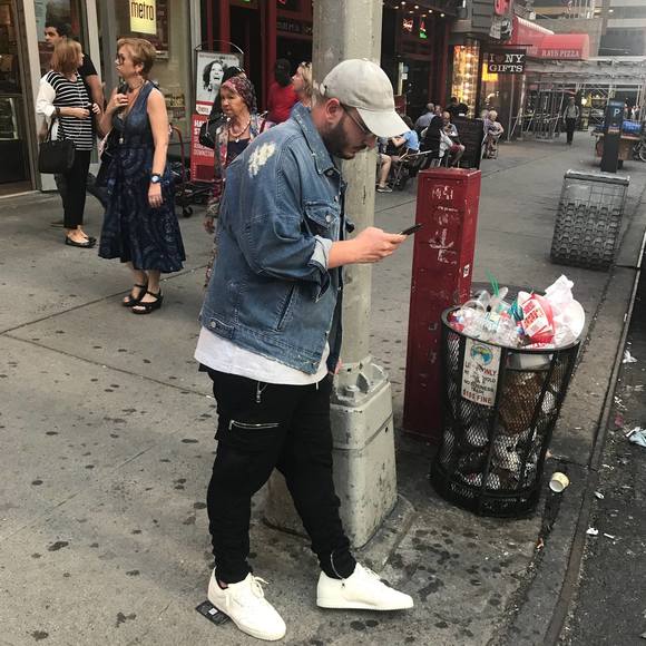 Profile Picture of Bryan Stern (@psmirf) on Poshmark