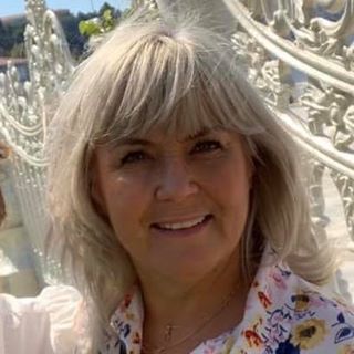 Profile Picture of Ritha Bye (@ritha.bye) on Facebook