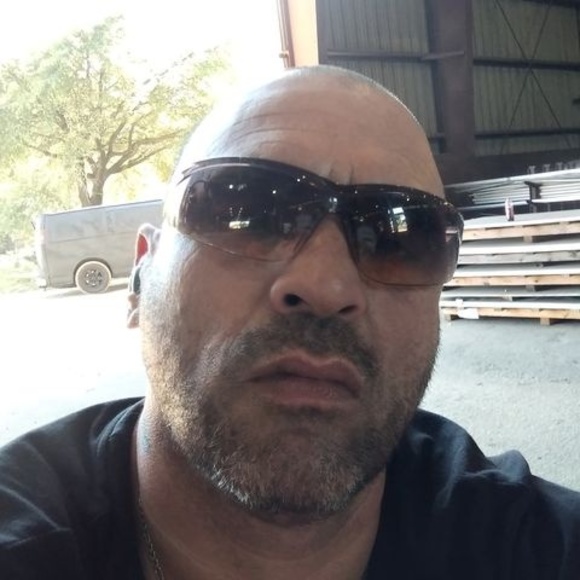 Profile Picture of Kevin Treadway (@kevin_treadway) on Poshmark