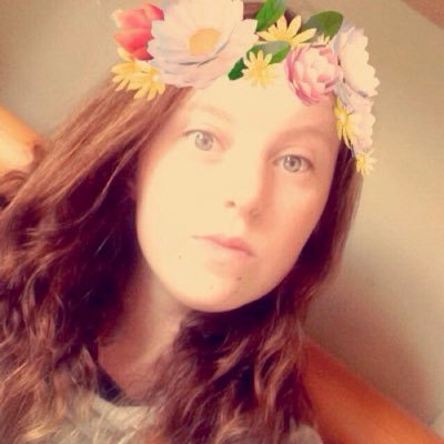 Profile Picture of Lucy Patterson (@LucyPat02104000) on Twitter