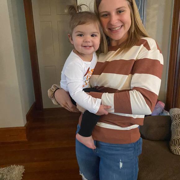 Profile Picture of Patty Pruitt (@patesu5) on Poshmark