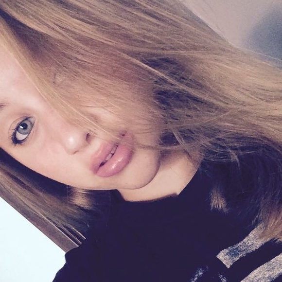 Jade Randall - Poshmark Profile Picture of Jade Randall (@jarandall) on Poshmark