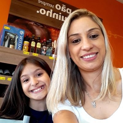 Juliana Zimmer - Twitter Profile Picture of Juliana Zimmer (@jhulizimmer) on Twitter