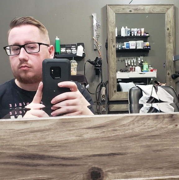 Profile Picture of Chad Lambe (@chadlambe) on Poshmark