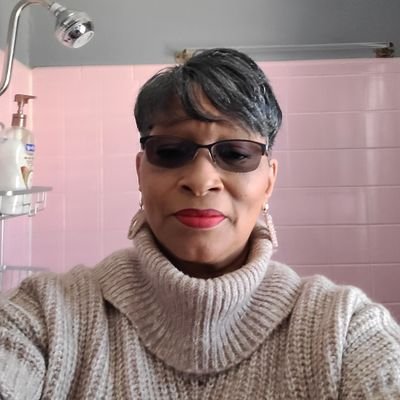 Profile Picture of Antoinette Wallace (@Antoine79340789) on Twitter