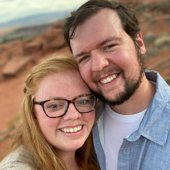 Profile Picture of Angela Rupnick (@angelaaj12) on Poshmark