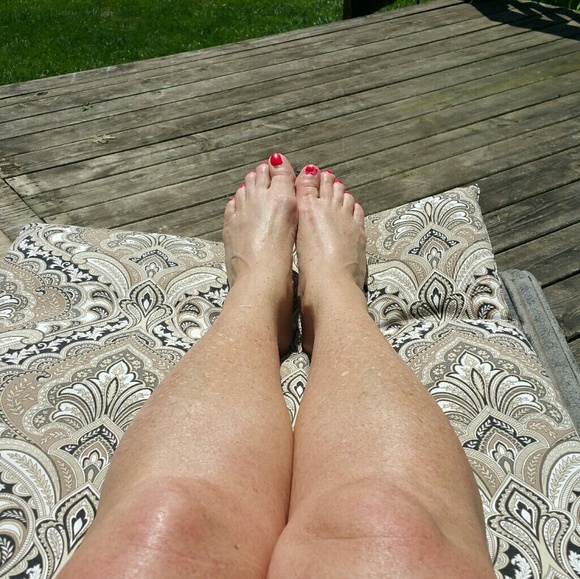 Profile Picture of Sherry Maironis (@smaironis) on Poshmark