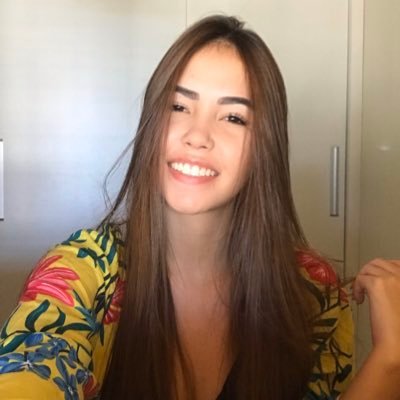 Profile Picture of Barbara Freitas (@babifr3itas) on Twitter