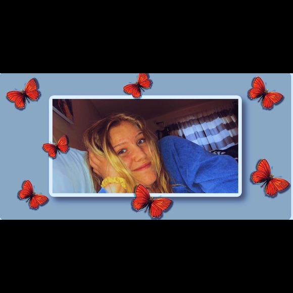 Profile Picture of Ashlyn Shorb (@ashlynngracee) on Poshmark