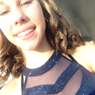 Profile Picture of Lucy Parrish (@country_girl_lp) on Twitter