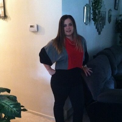 Profile Picture of Lynnette Thomas (@lynnetteth) on Twitter